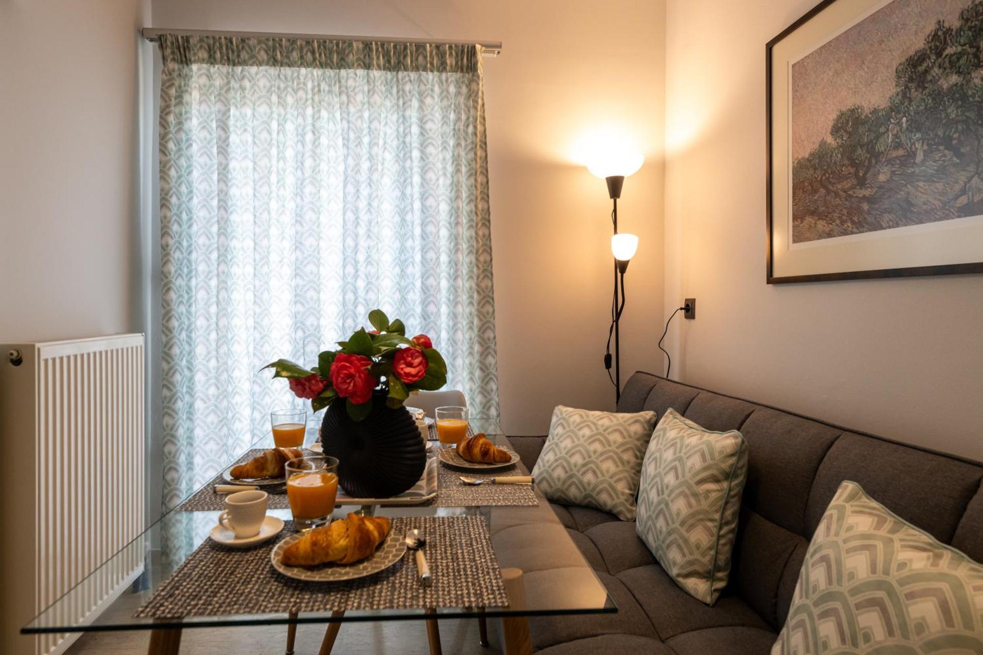 Skyhigh Haven Apartment Kalamata Exterior photo